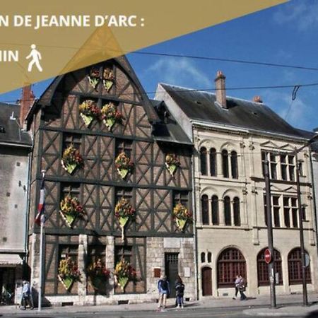 شقة Studio Contemporain A Deux Pas De La Cathedrale أورلييو المظهر الخارجي الصورة